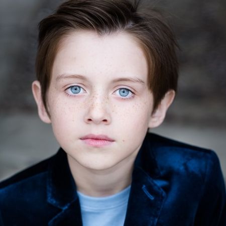 Violet's older brother, Jack